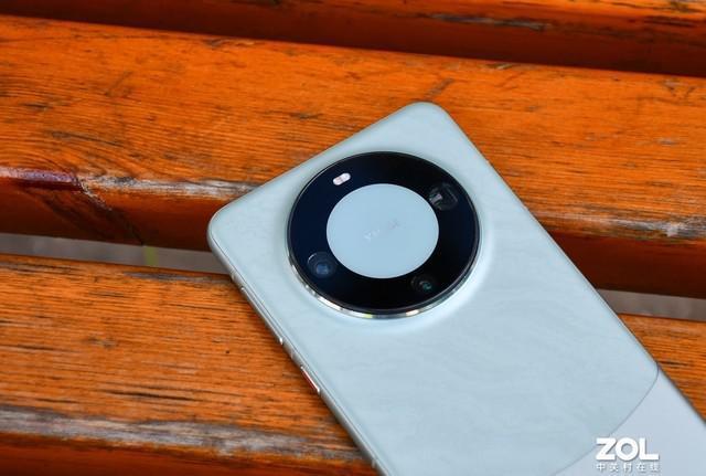 华为Mate60 Pro上手评测：性能相当于天玑8100