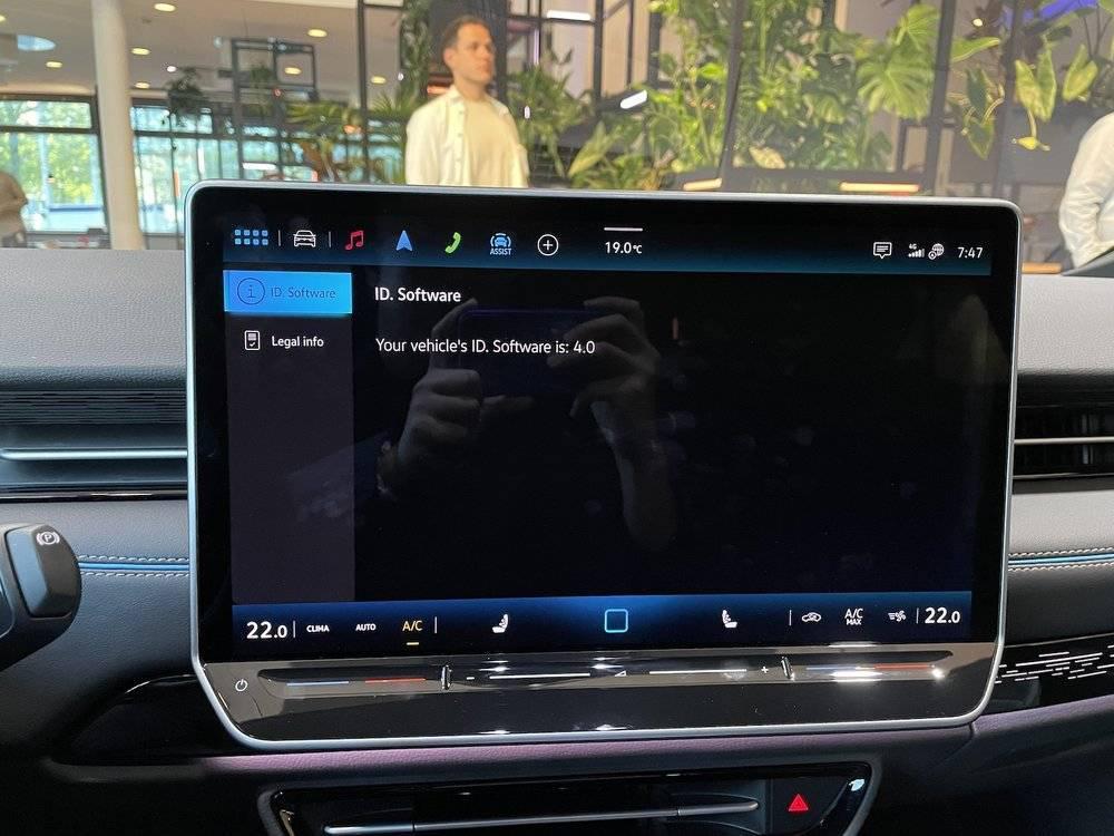 大众想小鹏的风，还是吹到了德国