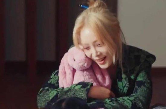 黑暗荣耀李莎拉饰演者承认校园暴力 并道歉检讨