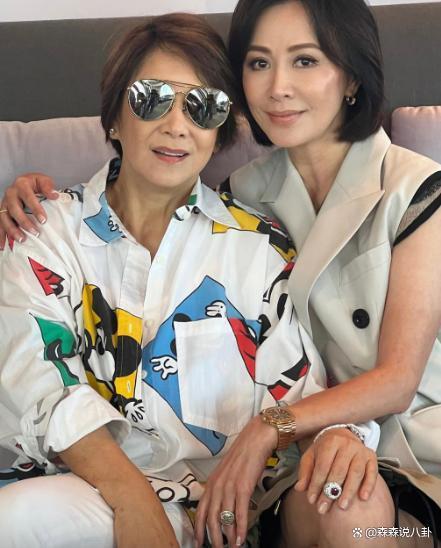 甄妮曝亡夫傅声出轨、车祸前三个月没回家，怀疑小三是钟楚红