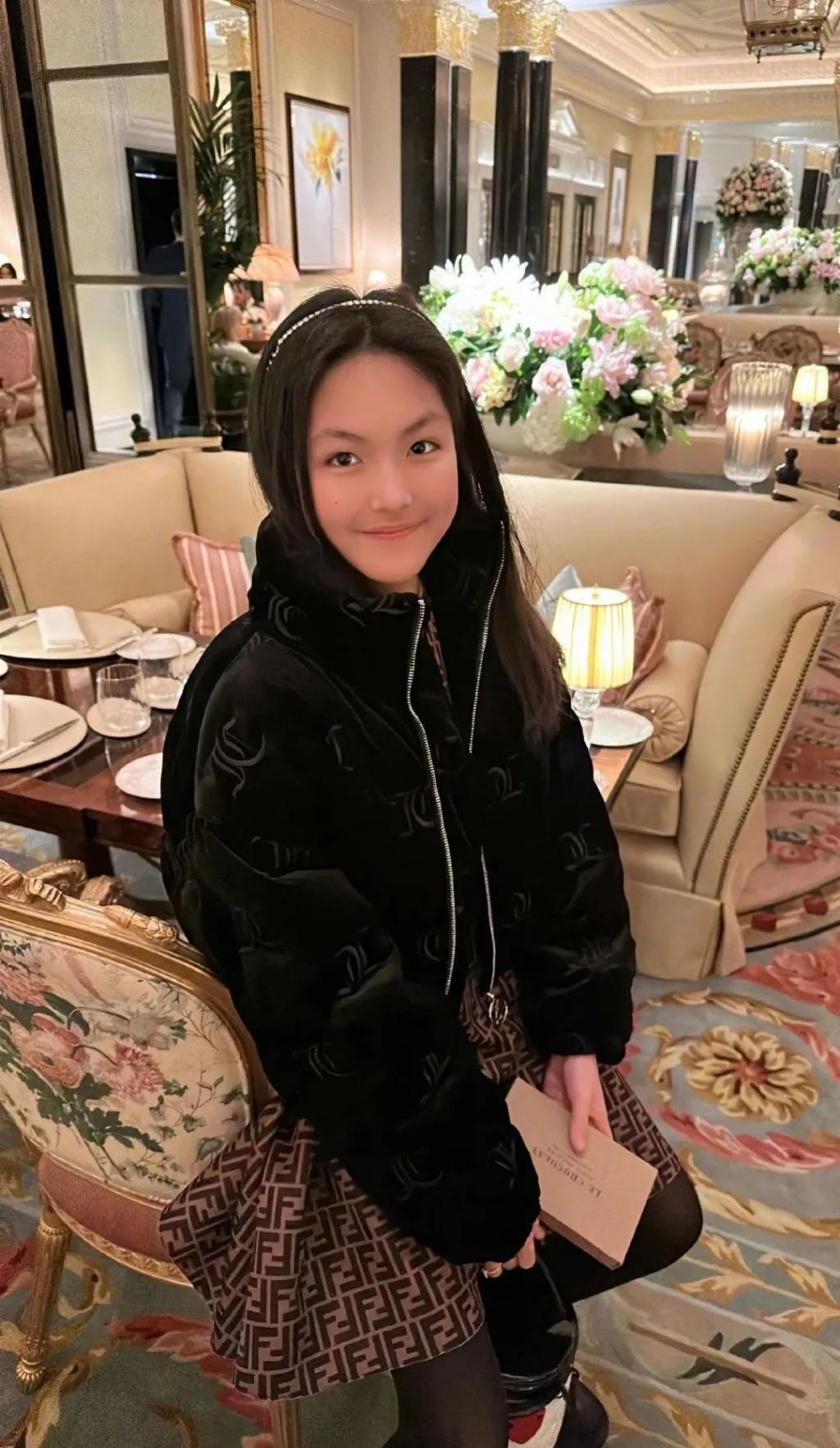 李湘退休：不装了，钱花不完