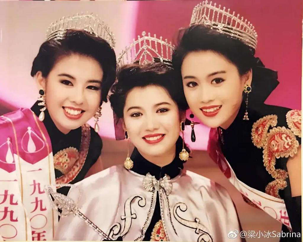 丑闻缠身，不该是她的下场