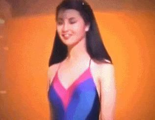 丑闻缠身，不该是她的下场