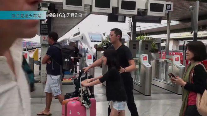李亚鹏分享女儿唇腭裂治愈前画面，小李嫣超阳光