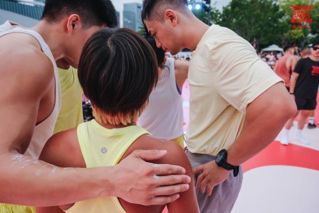 我们去参加了 lululemon 年度最大社区活动，找到了快乐的秘密