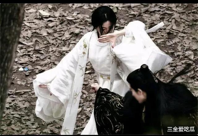 《云之羽》用力过猛虞书欣躺枪，bug让人没眼看