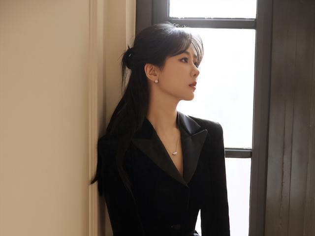 网传杨紫又接一部大女主剧,网友担心《长相思2》