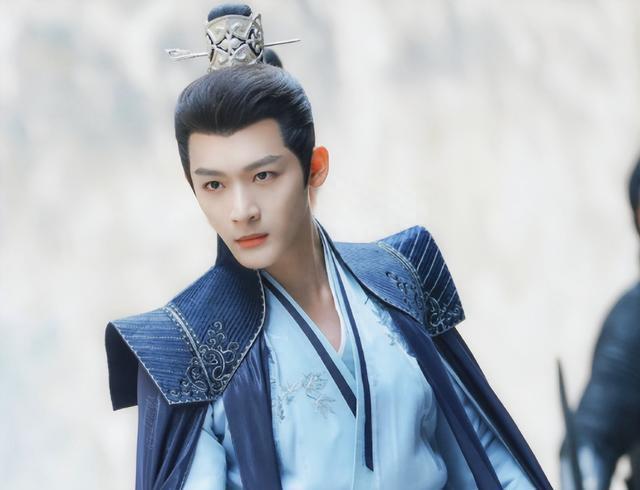网传杨紫又接一部大女主剧,网友担心《长相思2》
