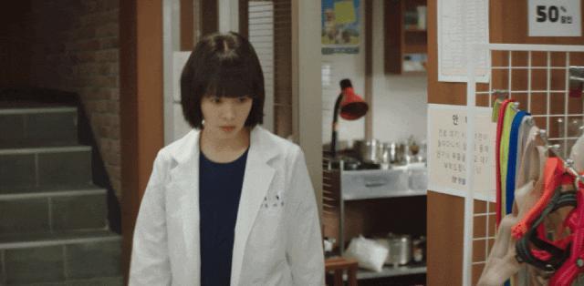 女演员被骂性骚扰,冤不冤