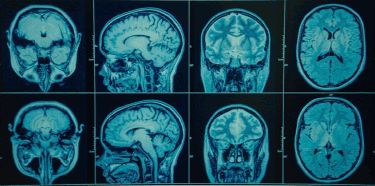 女演员被骂性骚扰,冤不冤