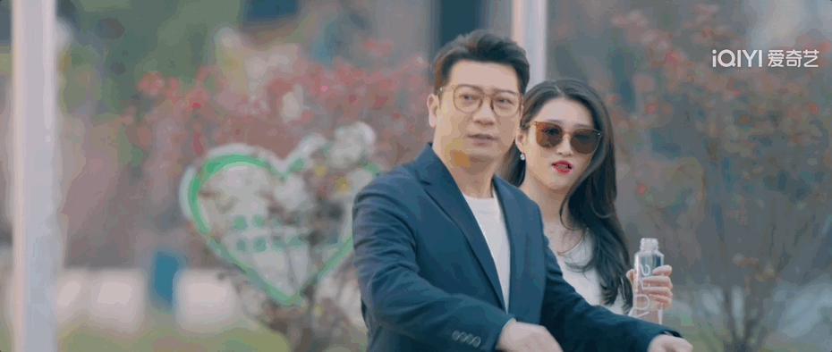 她回归，姐感天花板又有了脸