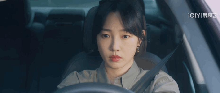 她回归，姐感天花板又有了脸