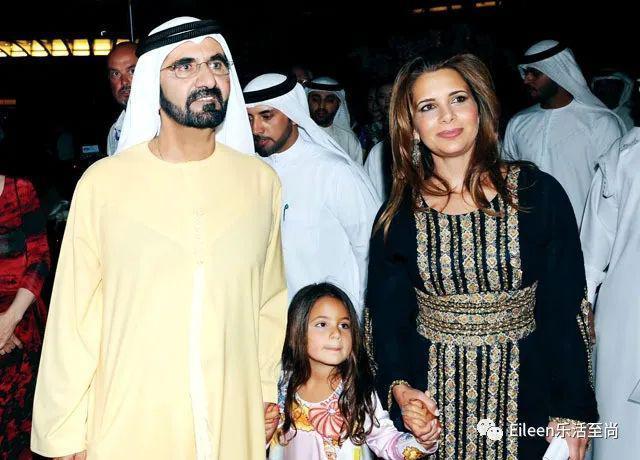 失踪4年突现身？530亿富养千金和超帅兄长到底都怎么样了？