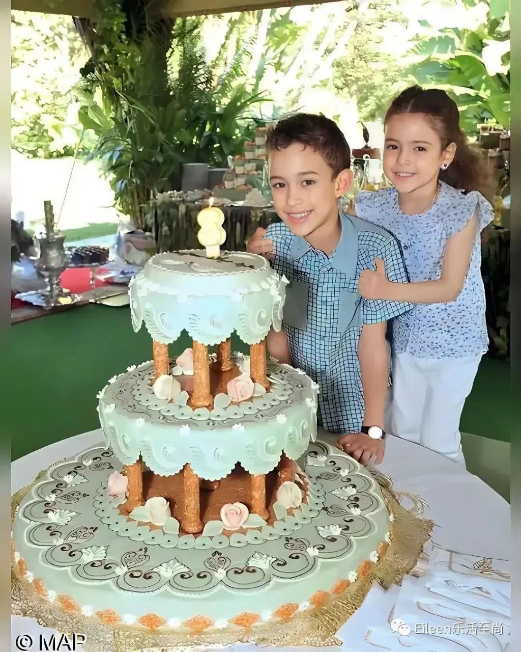 失踪4年突现身？530亿富养千金和超帅兄长到底都怎么样了？