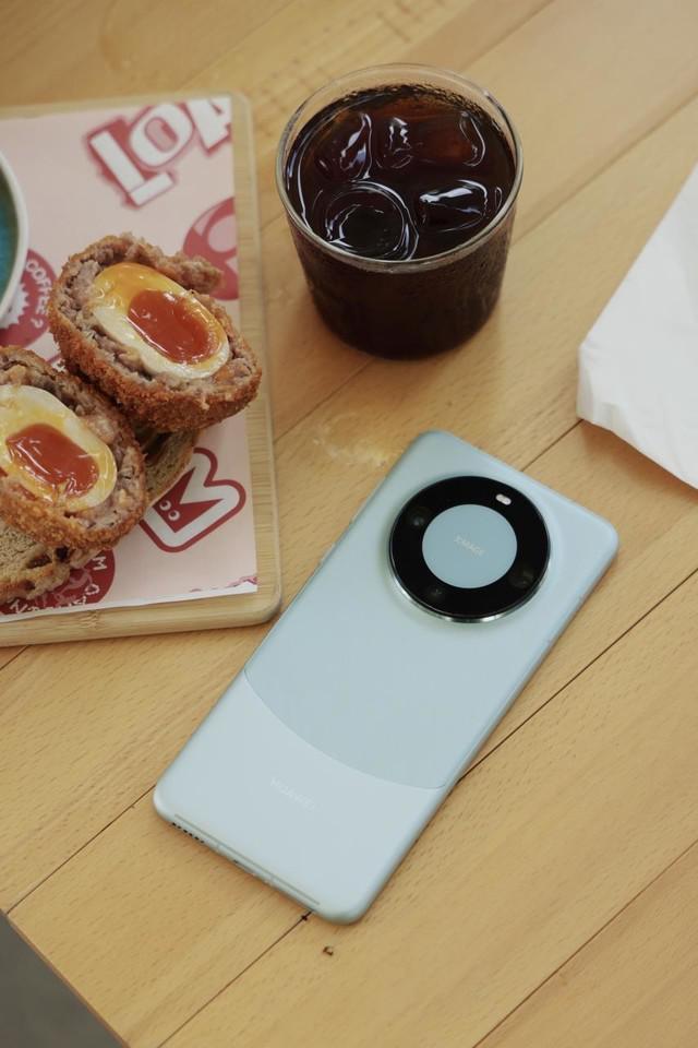 华为Mate60 Pro携大地色卡惊艳亮相，探索科技美学新生!