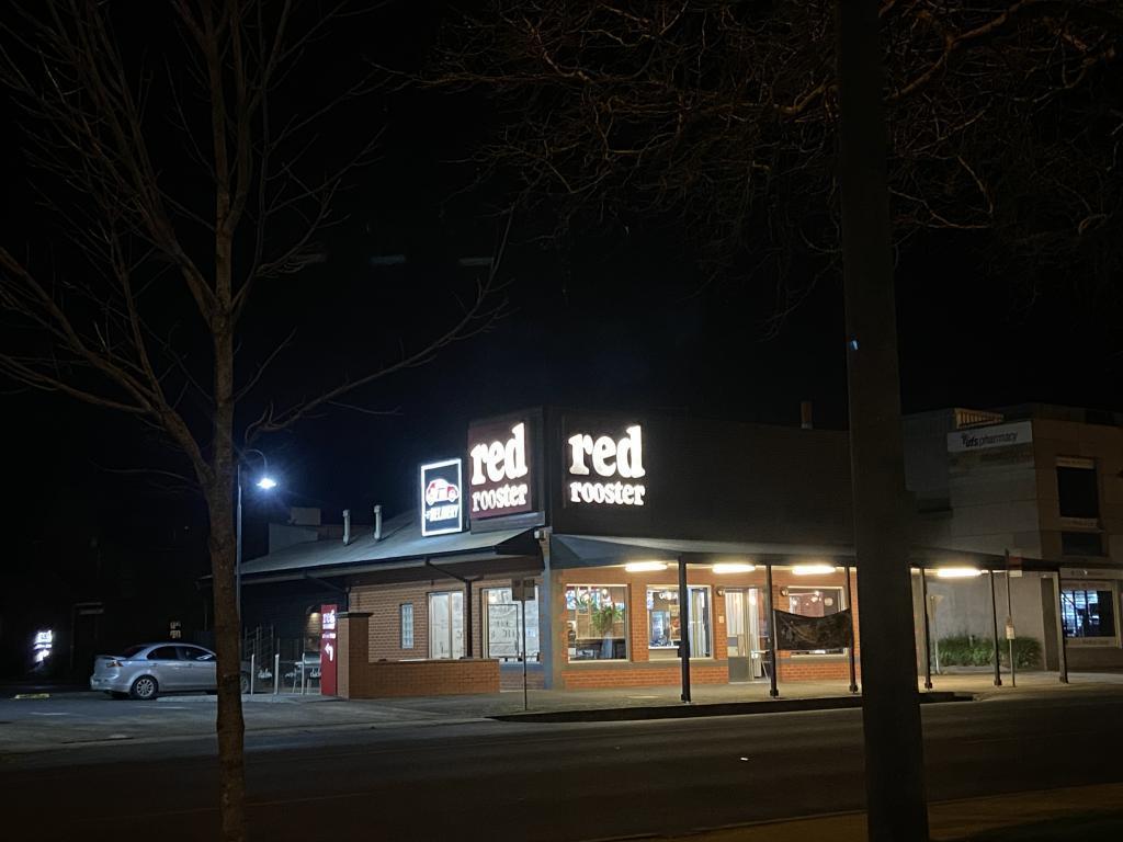 我,211硕士,在澳洲送外卖:一单能赚约30元,不会因超时和差评被罚款