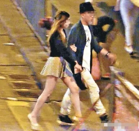 42岁造人成功！备婚中途被绿断8年情，闪婚圈外人终怀孕