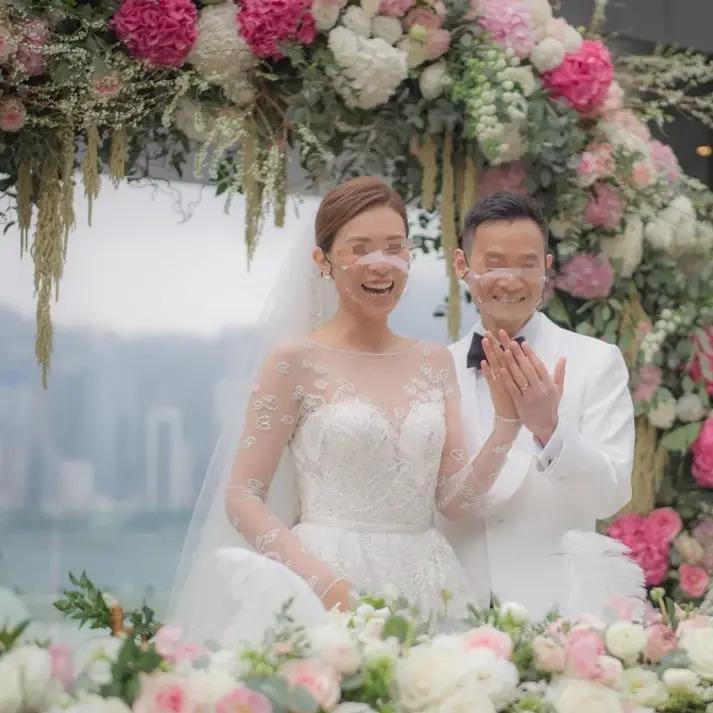 42岁造人成功！备婚中途被绿断8年情，闪婚圈外人终怀孕