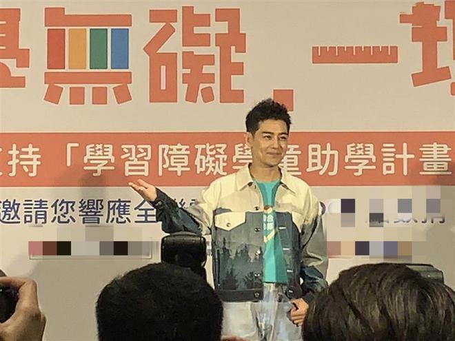 林志颖现身自曝曾因车祸险失明，体力大不如前