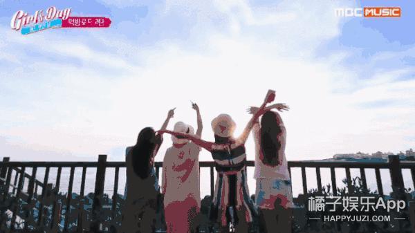还记得当上空姐的“德善”吗？航空公司向她道歉了？