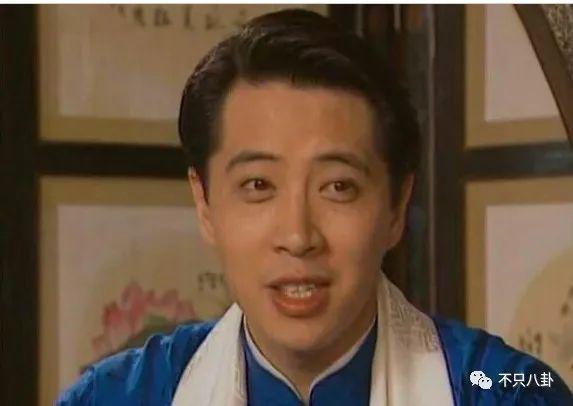曾被传是双双劈腿？现在两人就快要结婚啦！