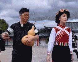 周冬雨的路人缘，快跌成刘浩存了
