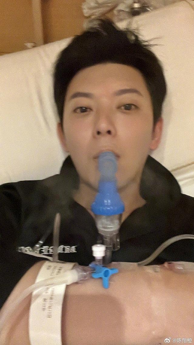 陈翔自曝声带息肉需做手术 新歌已写好等待嗓子恢复