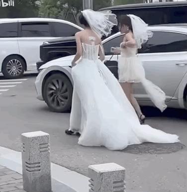 十岁男孩走上命运角斗场：揭秘TFBOYS成名前的那几年
