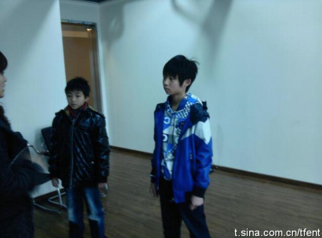 十岁男孩走上命运角斗场：揭秘TFBOYS成名前的那几年