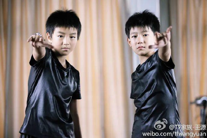 十岁男孩走上命运角斗场：揭秘TFBOYS成名前的那几年