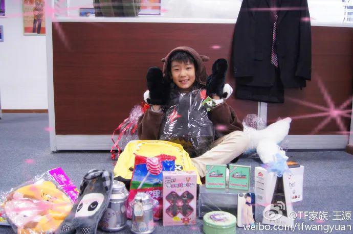 十岁男孩走上命运角斗场：揭秘TFBOYS成名前的那几年
