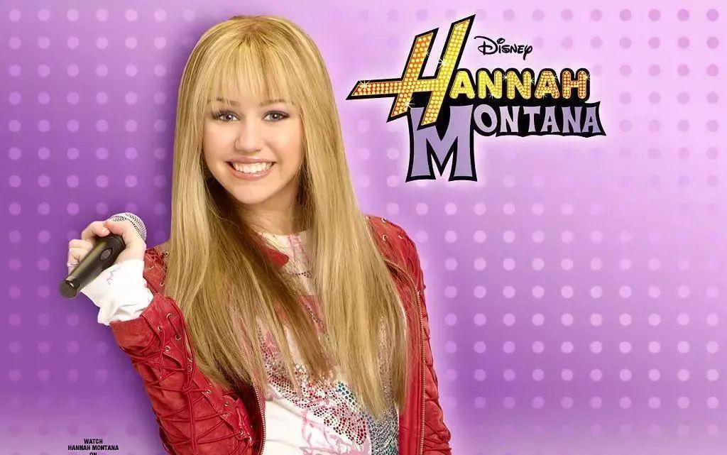 一手打造巨星女儿，母女处成闺蜜，56岁的她太会当妈了！