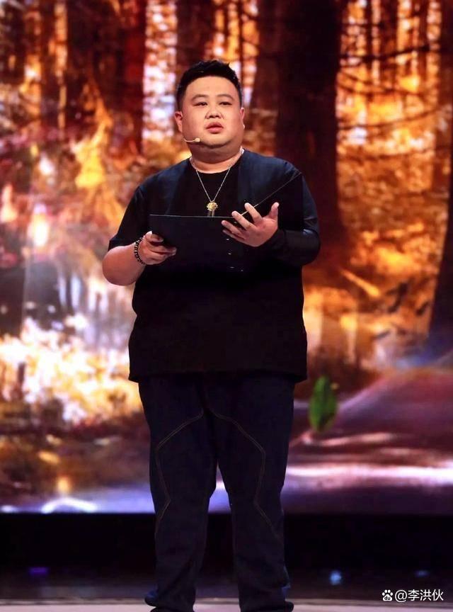 德云社演员真挣钱，孙越遛电子狗，一把小壶能换北京一套房