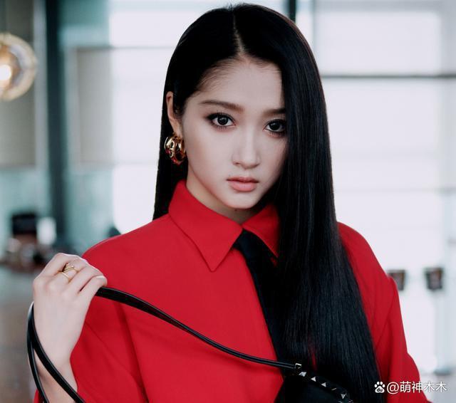 关晓彤奶茶案再曝新进展！加盟商催促关少曾还钱，呼吁查税