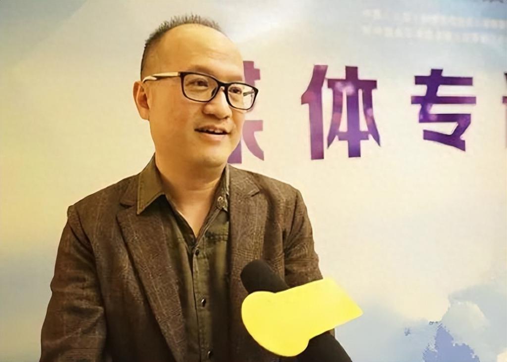 罗永浩再遭投资人炮轰：人在做天在看