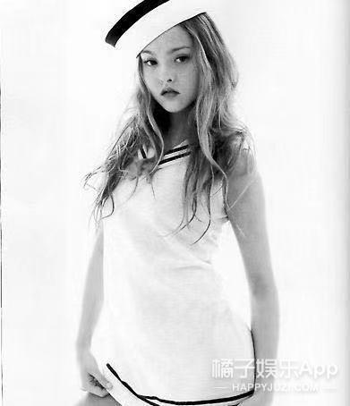 还记得“Y2K鼻祖”戴文青木吗?她带女儿拍杂志啦