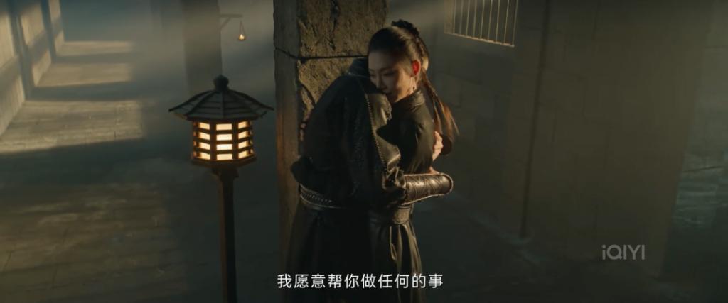 满屏露肉，胸器逼人！ 郭式审美，屎上雕花