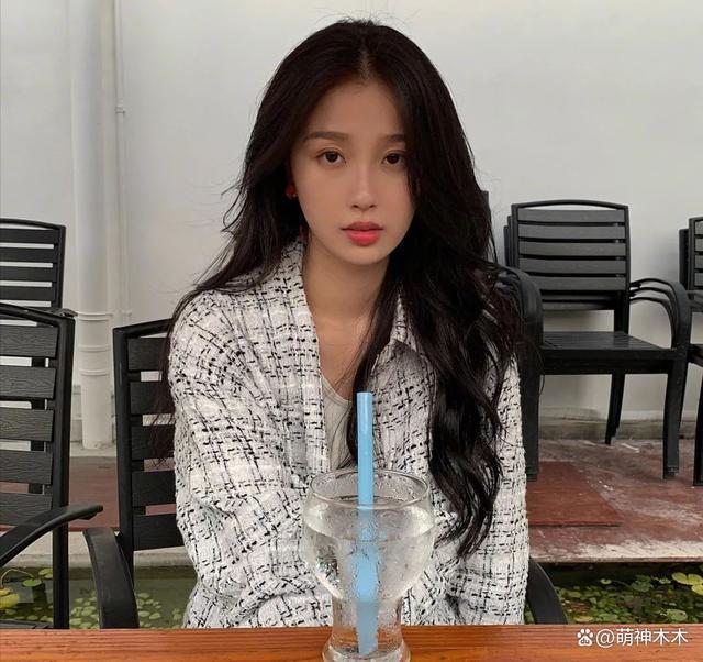 虞书欣反复道歉惹争议，打错阿云嘎名字，被批太没诚意