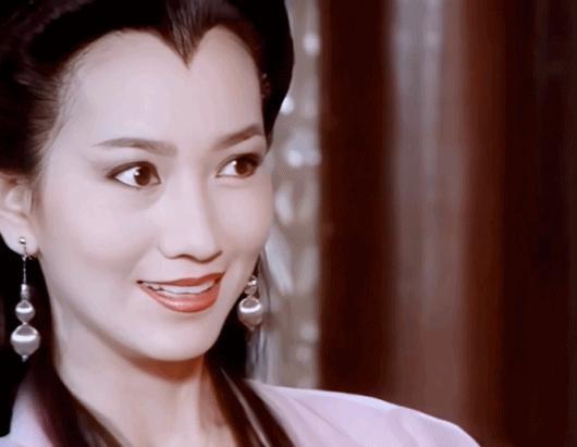 才抢她一次风头，就想赢这女星？