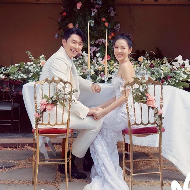 玄彬出差回国即陪孙艺珍吃烤肉,夫妻俩甜蜜依偎