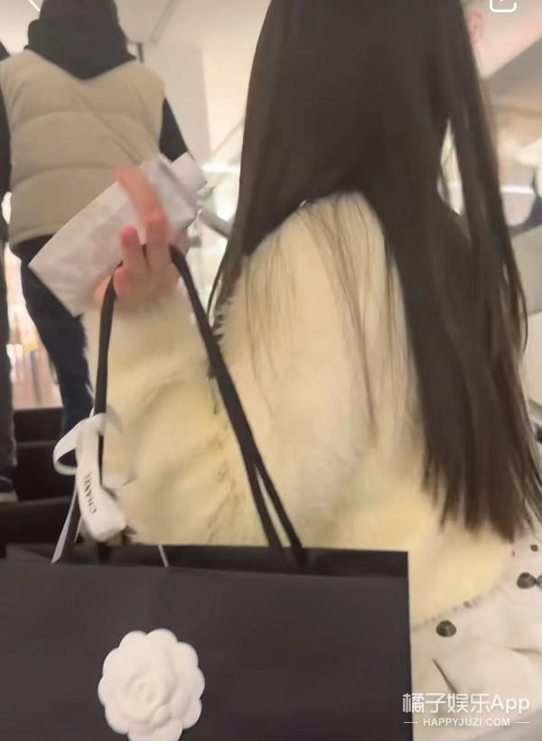 还记得高晓松的女儿吗？她长这么大了？