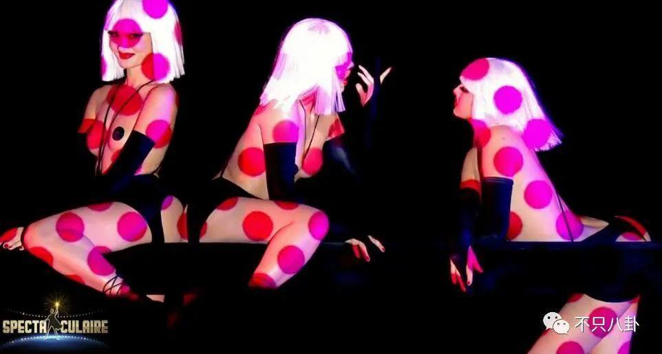 顶流女爱豆逐梦夜总会，这种大尺度还能叫艺术吗？