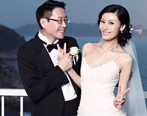 亚军父母被曝是老赖，冠军有背景，港姐现在不需要嫁豪门？