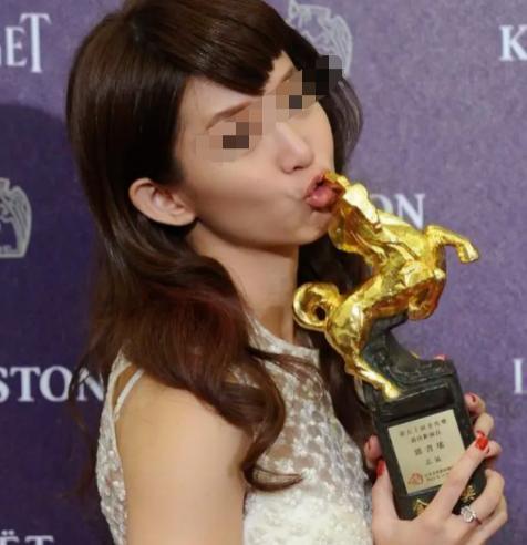 这恋情也能拍到？