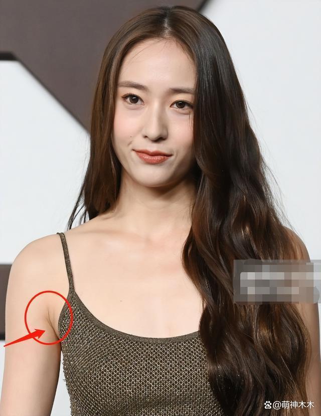 众星时装周生图来了！李冰冰韵味十足，戚薇脸垮郑秀晶初露老态