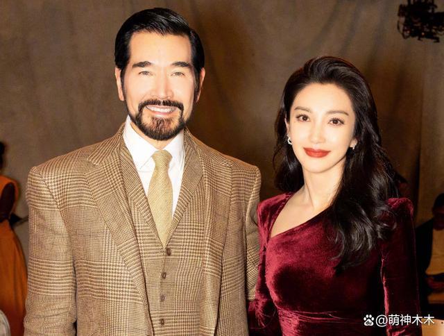 众星时装周生图来了！李冰冰韵味十足，戚薇脸垮郑秀晶初露老态