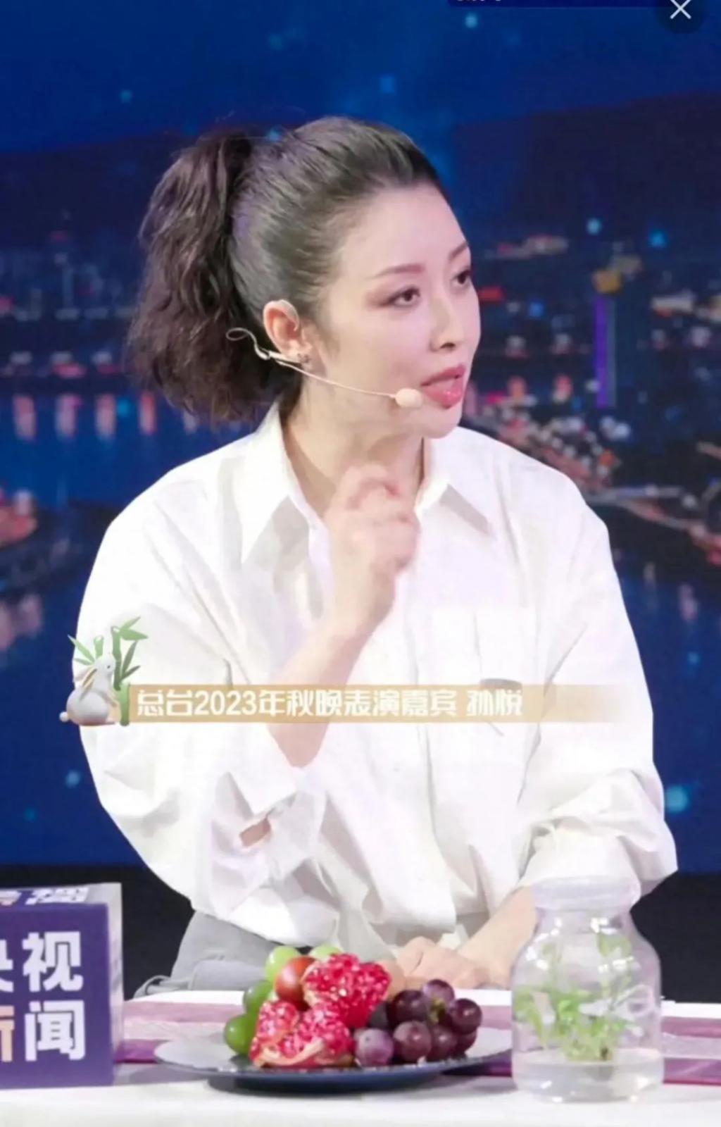 央视中秋晚会邀请明星曝光，网友：为啥不请刀朗？
