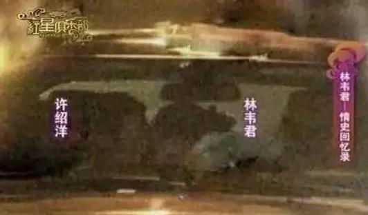 啊！她居然退圈了。