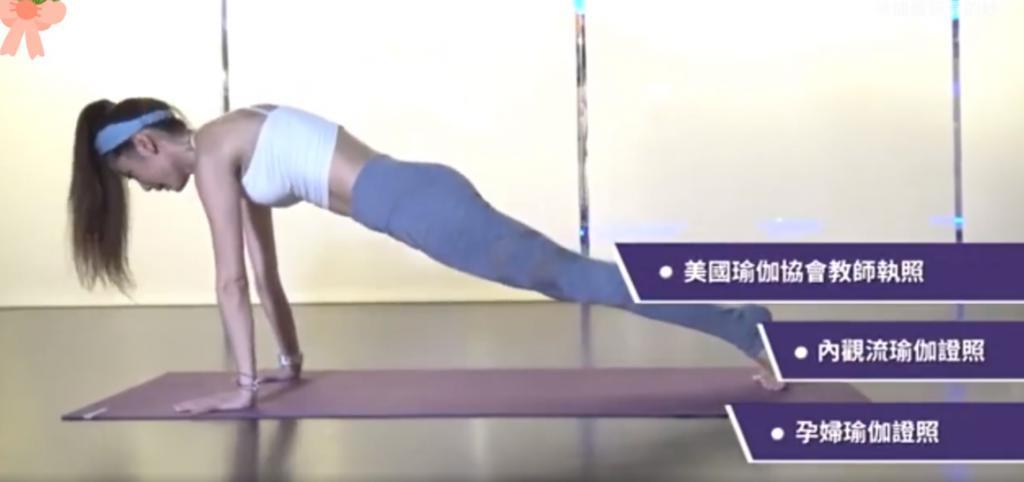 啊！她居然退圈了。