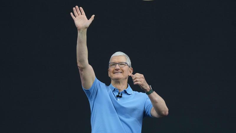 苹果发布会前瞻：iPhone 15跟刘海屏和Lightning端口说拜拜